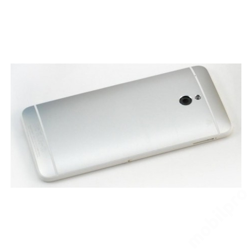 hátlap HTC M4 fehér 